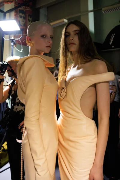 Look 35